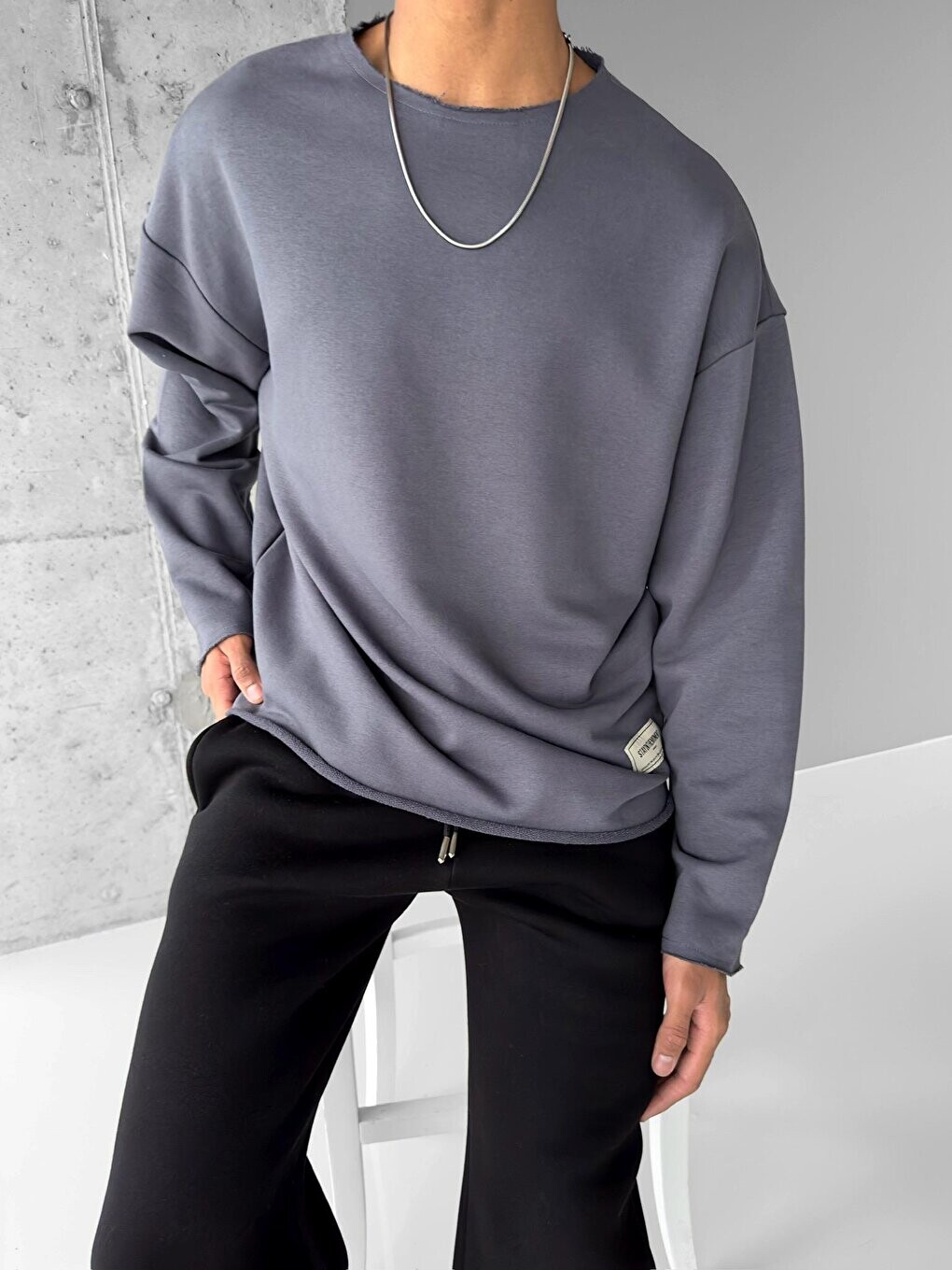 

Базовый свитшот Oversize с широким воротником Дымчатый ablukaonline
