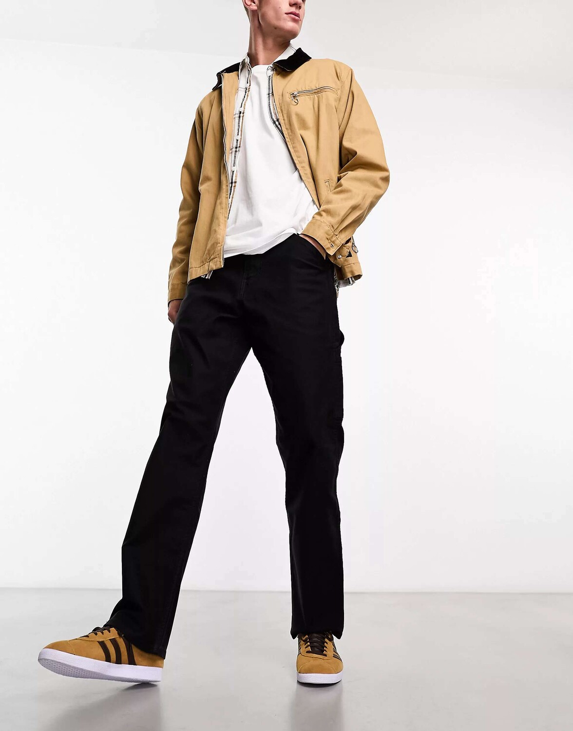 

Черные джинсы капсульного кроя Levi's Workwear