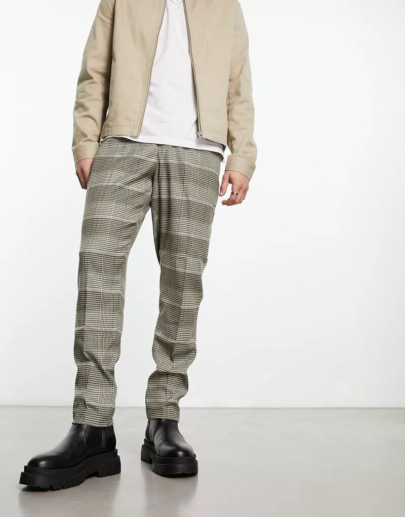 

Элегантные брюки в черно-бежевую клетку Original Penguin Carrot Fit