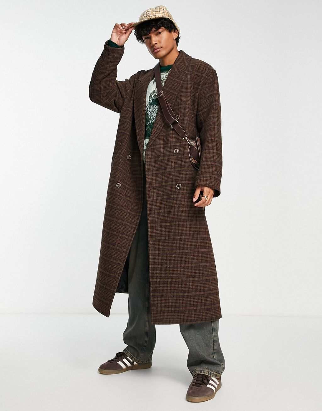 

Коричневое шерстяное пальто оверсайз в клетку ASOS DESIGN