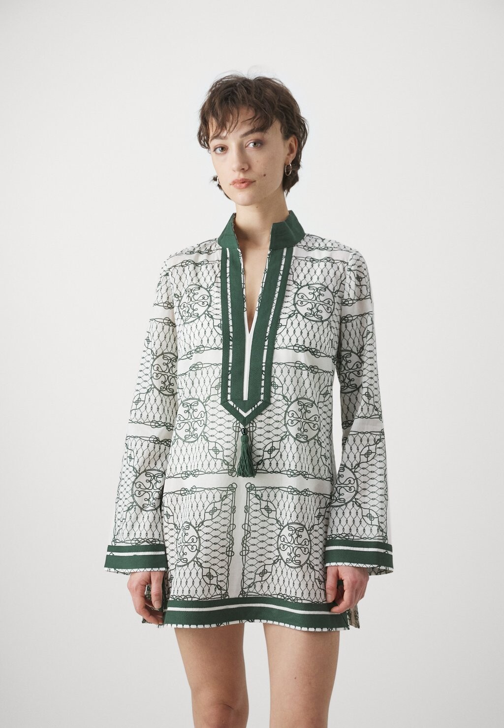 

Пляжный аксессуар TORY TUNIC Tory Burch, цвет ivory/green knot