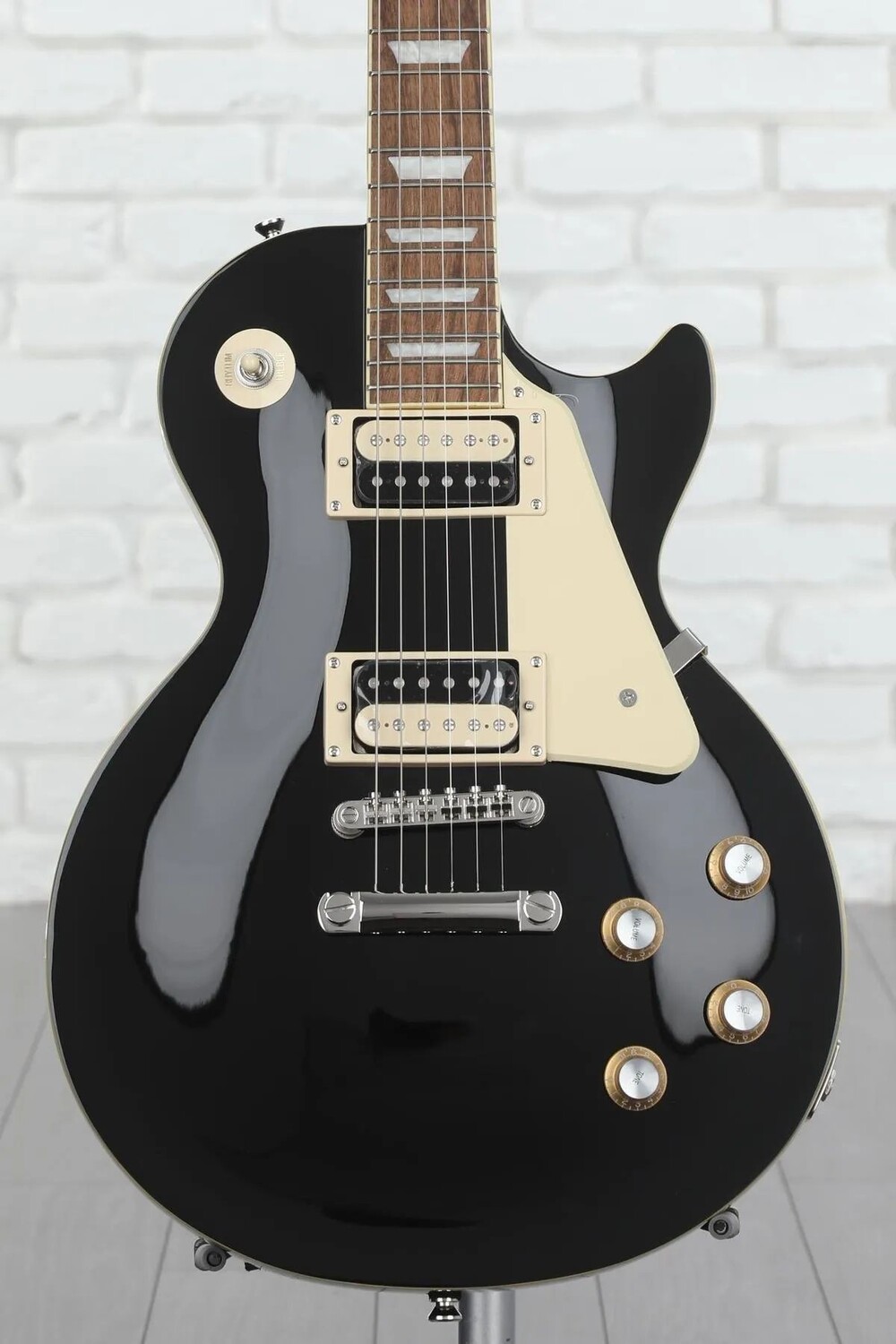 

Классическая электрогитара Epiphone Les Paul - черное дерево
