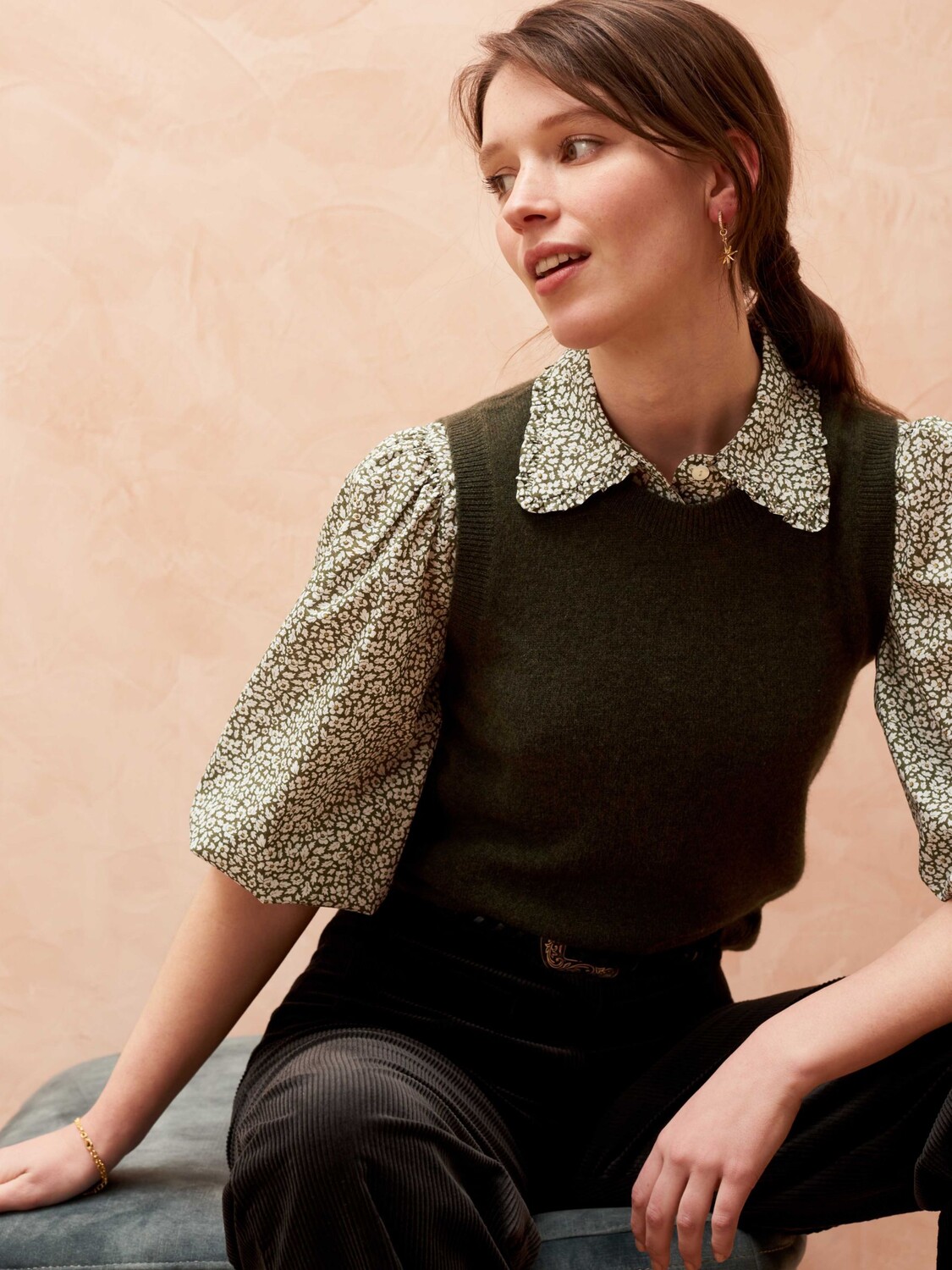 

Майка Brora Cashmere, цвет щавеля