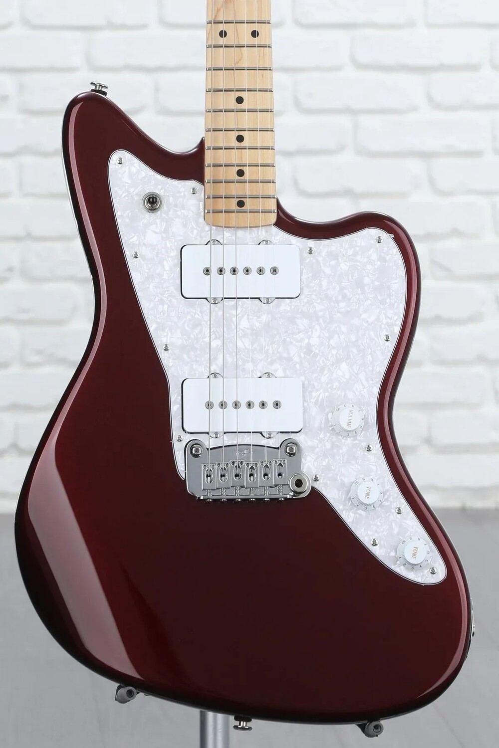 

Электрогитара G&L Fullerton Deluxe Doheny — рубиново-красный металлик