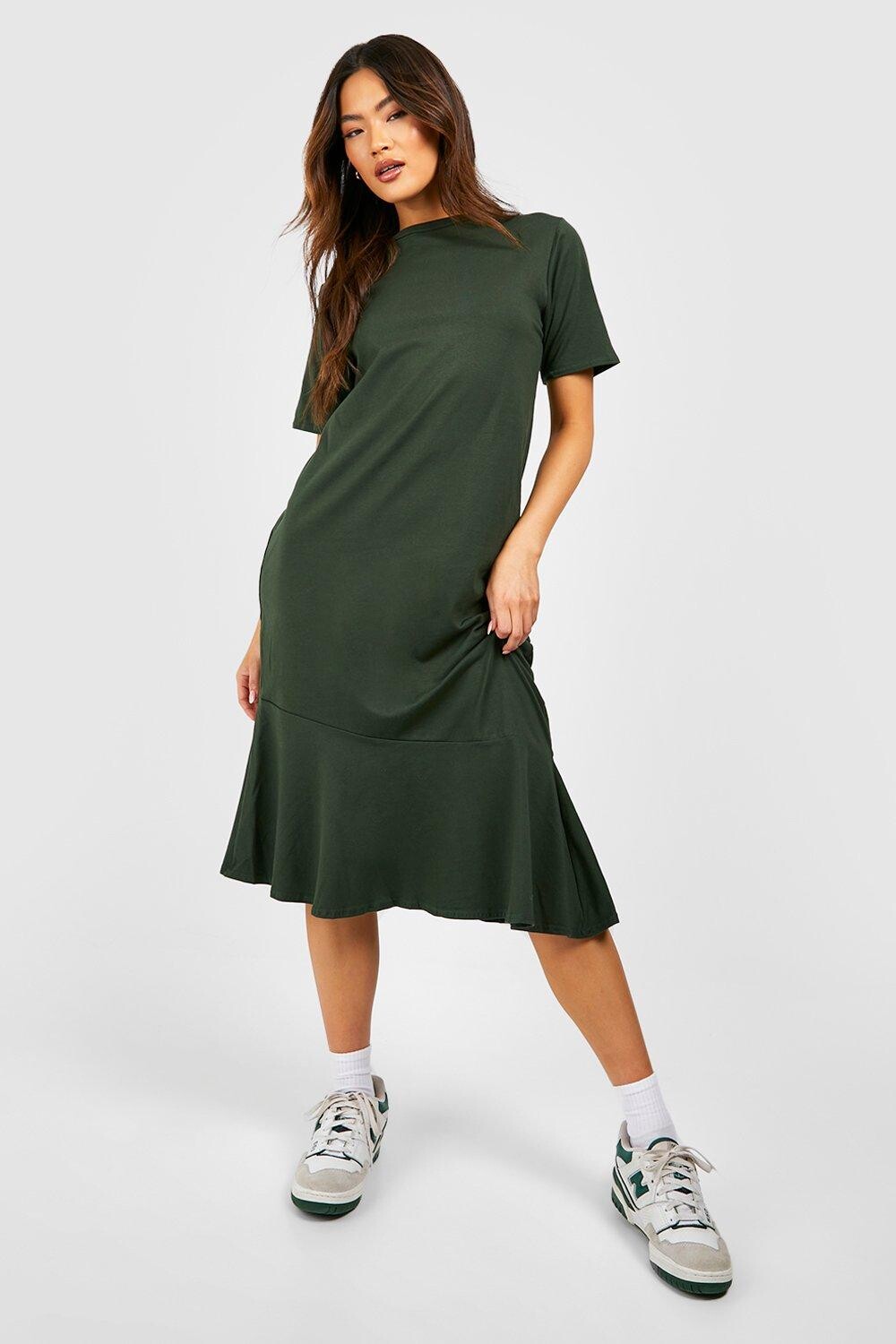 

Платье-футболка миди оверсайз из хлопка Boohoo, хаки