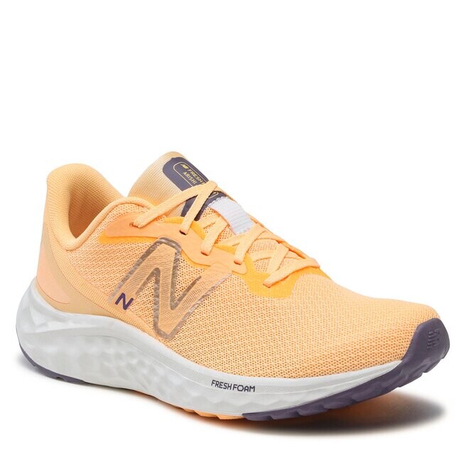 

Кроссовки New Balance FreshFoam Arishi, оранжевый