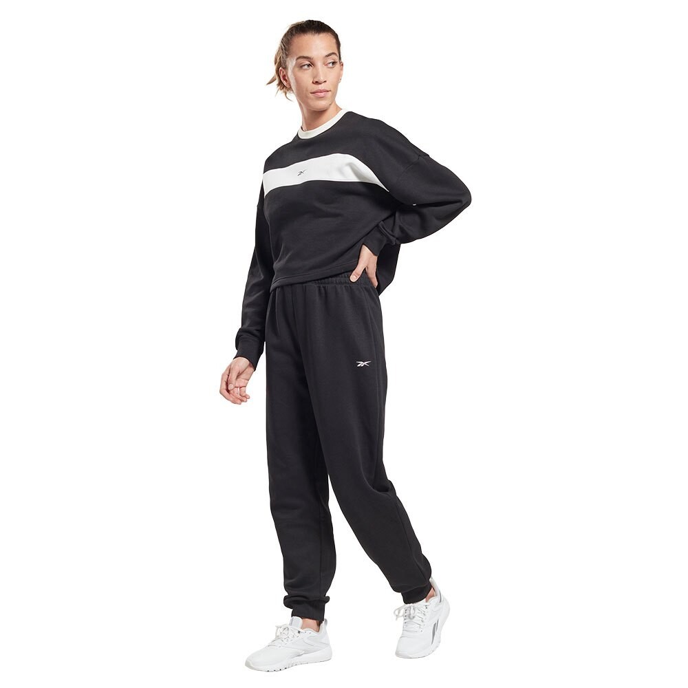 

Спортивный костюм Reebok Identity, черный