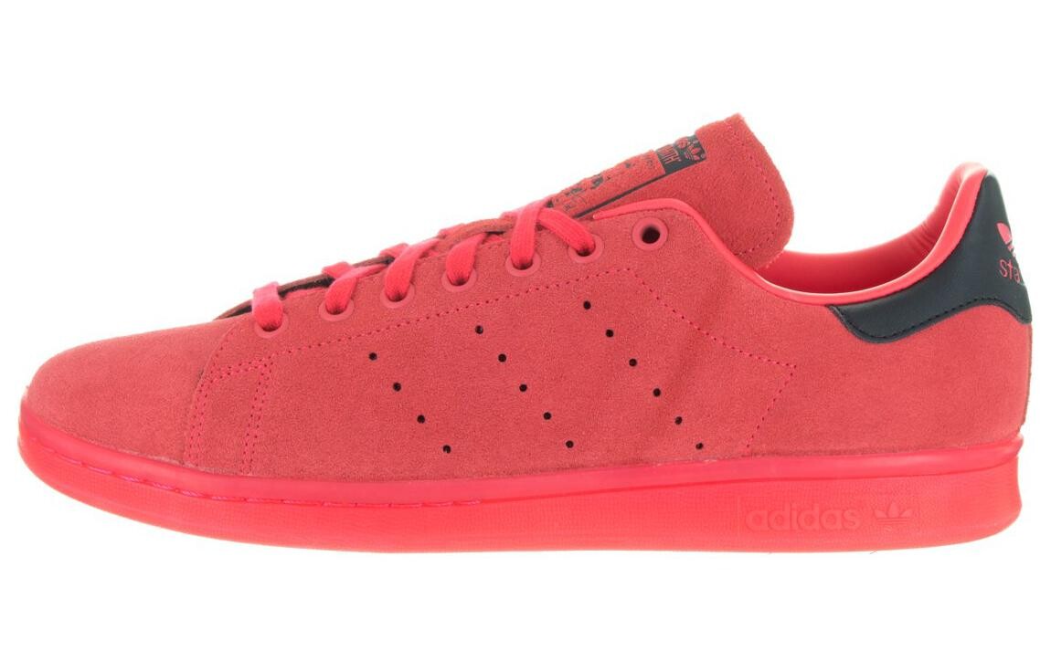 

Кроссовки Adidas Stan Smith Shock Red/Shock Red, красный/черный
