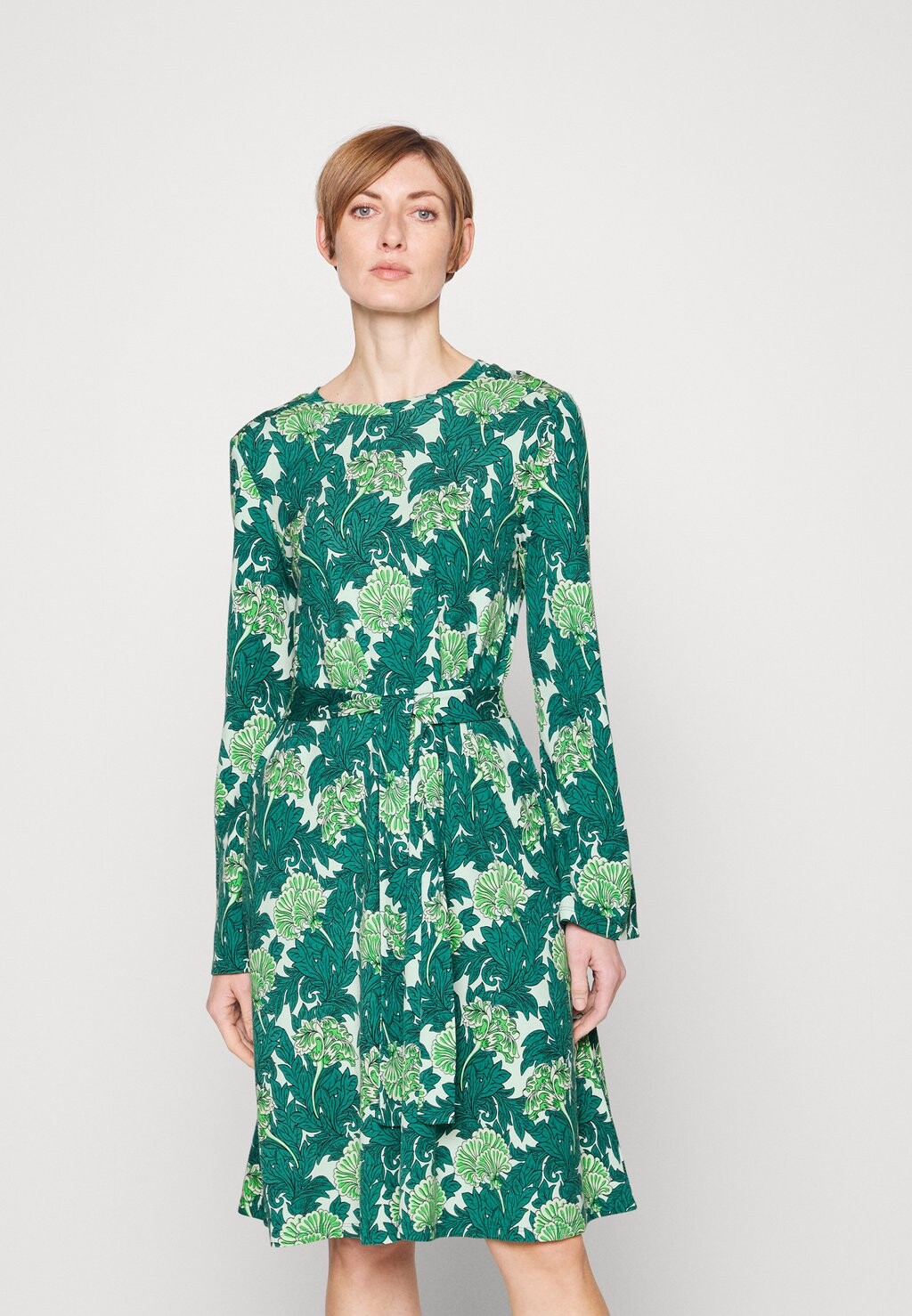 

Летнее платье WEEKEND MaxMara, зеленый
