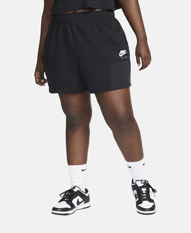 

Шорты Nike, черный