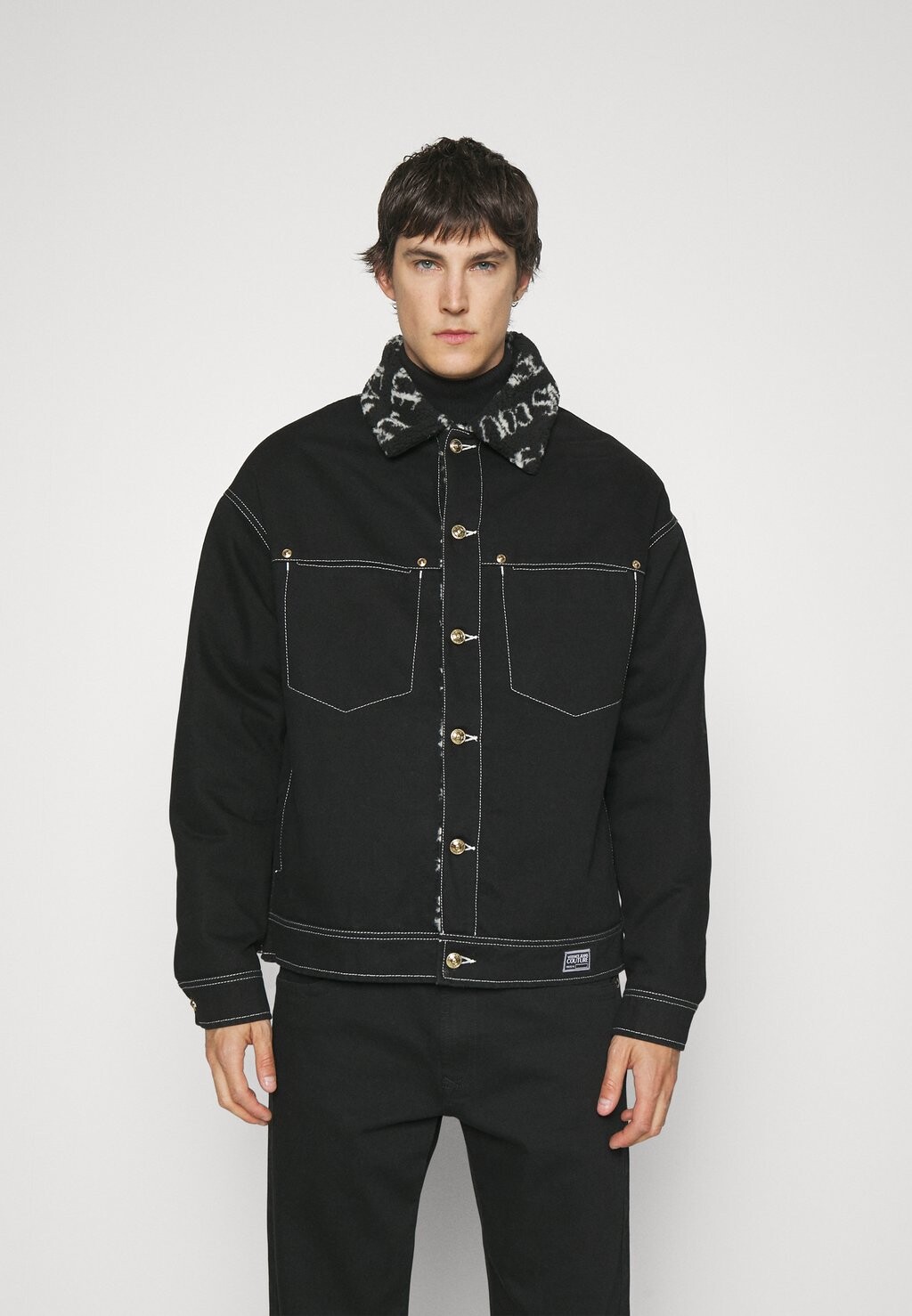 

Джинсовая куртка Versace Jeans Couture, черный