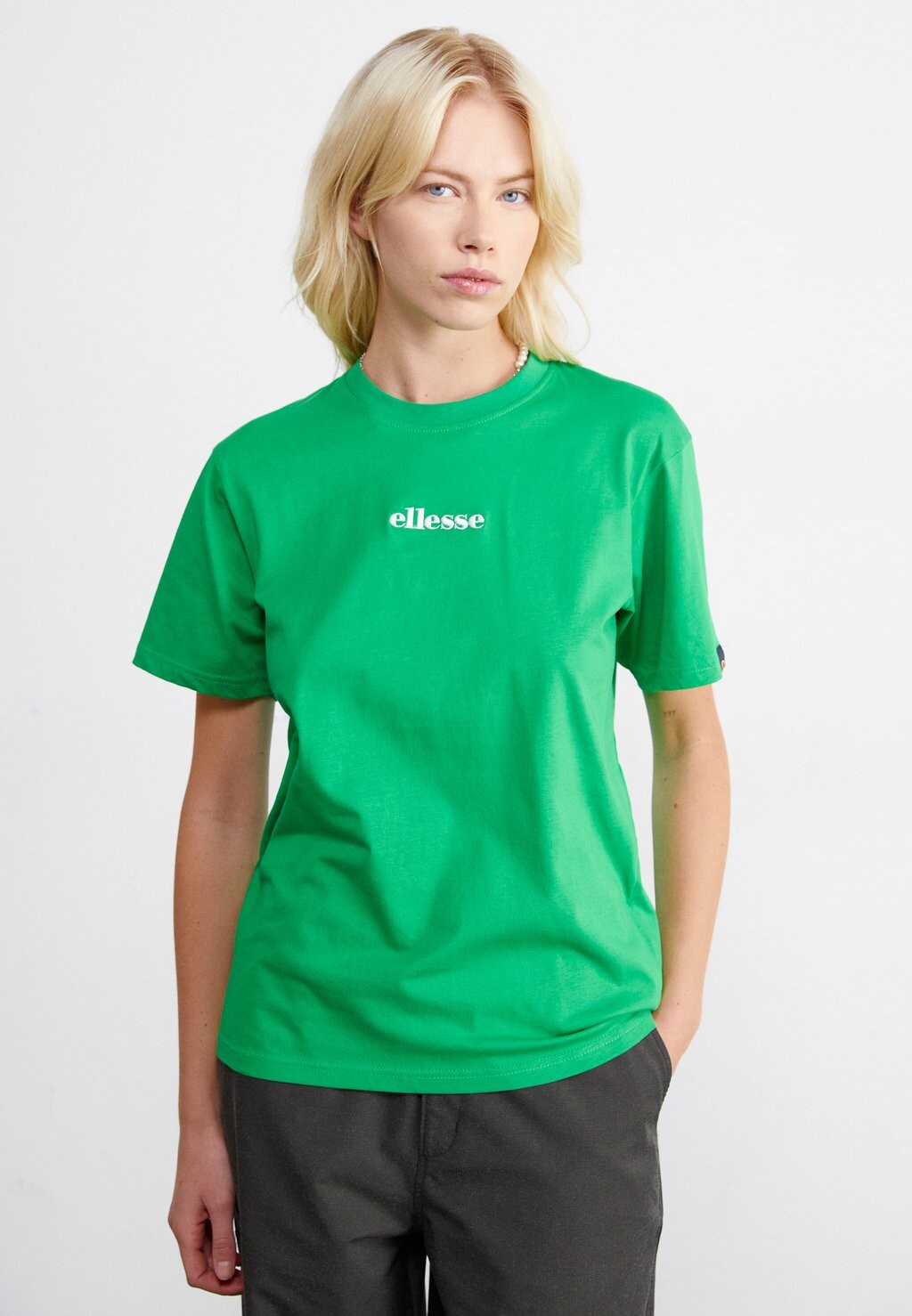 

Футболка базовая SILVELLA Ellesse, цвет green