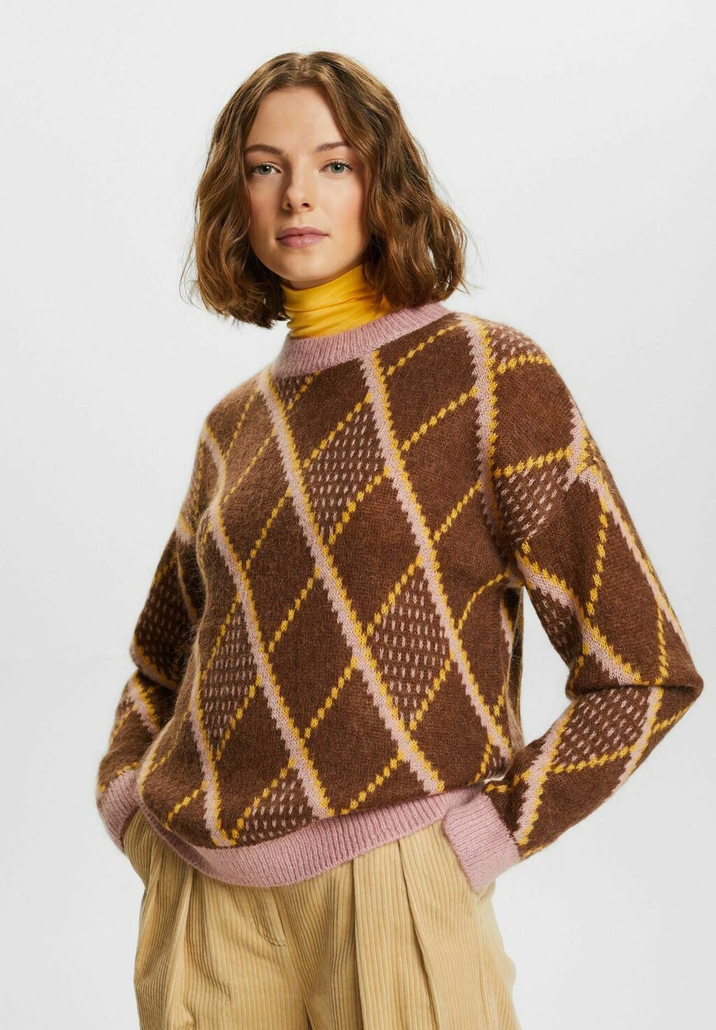 

Свитшот Esprit, цвет toffee