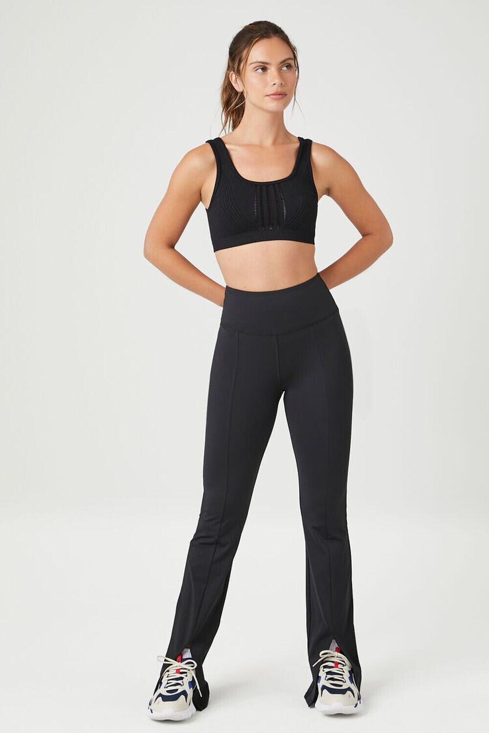 

Расклешенные леггинсы Active с разрезом Forever 21, черный