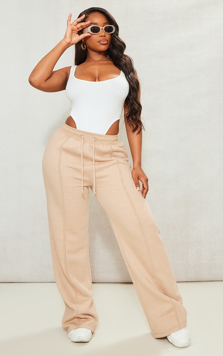 

PrettyLittleThing Широкие джоггеры с окантовкой Shape Stone
