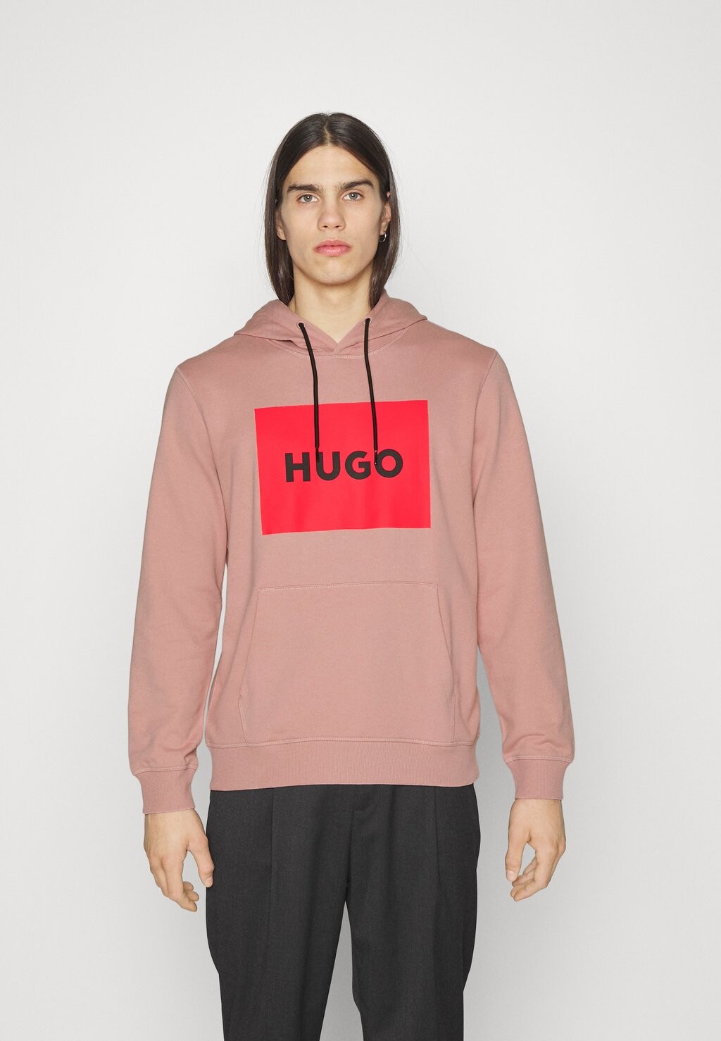 

Худи HUGO, пастельно-розовый