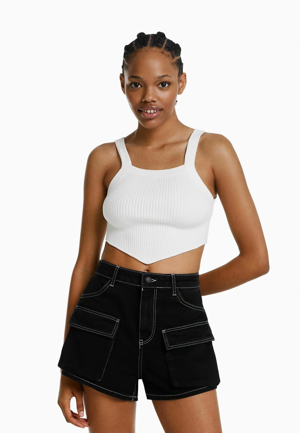 

Джинсовые шорты Bershka, черный