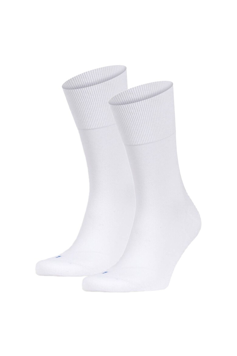 цена Длинные носки 15441 Falke, белый