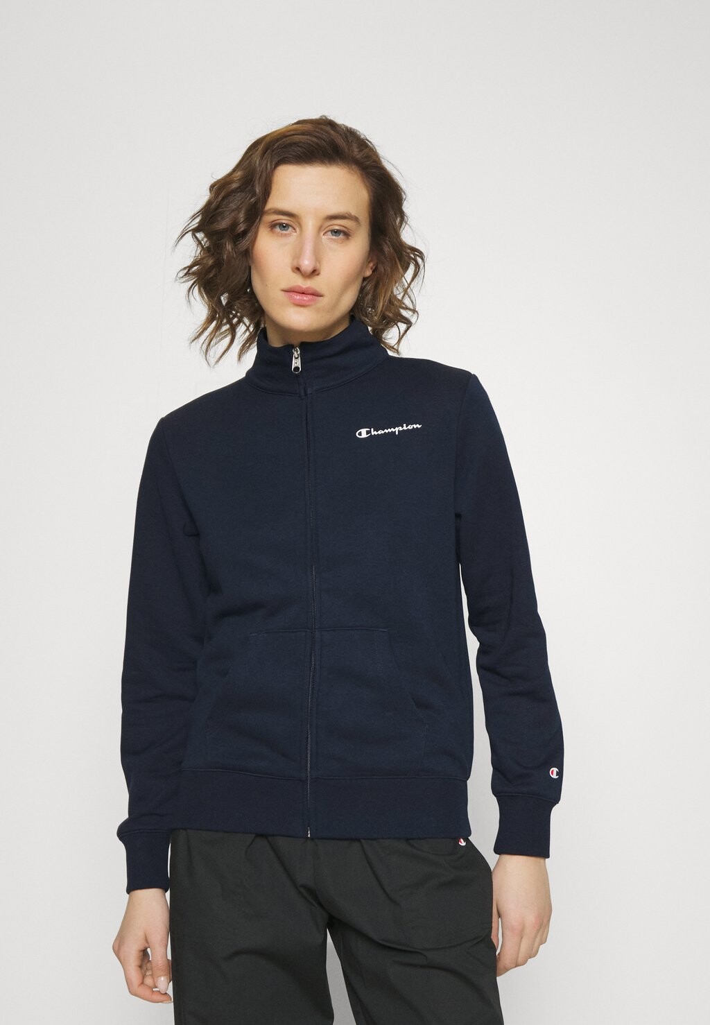 

Толстовка на молнии Champion
