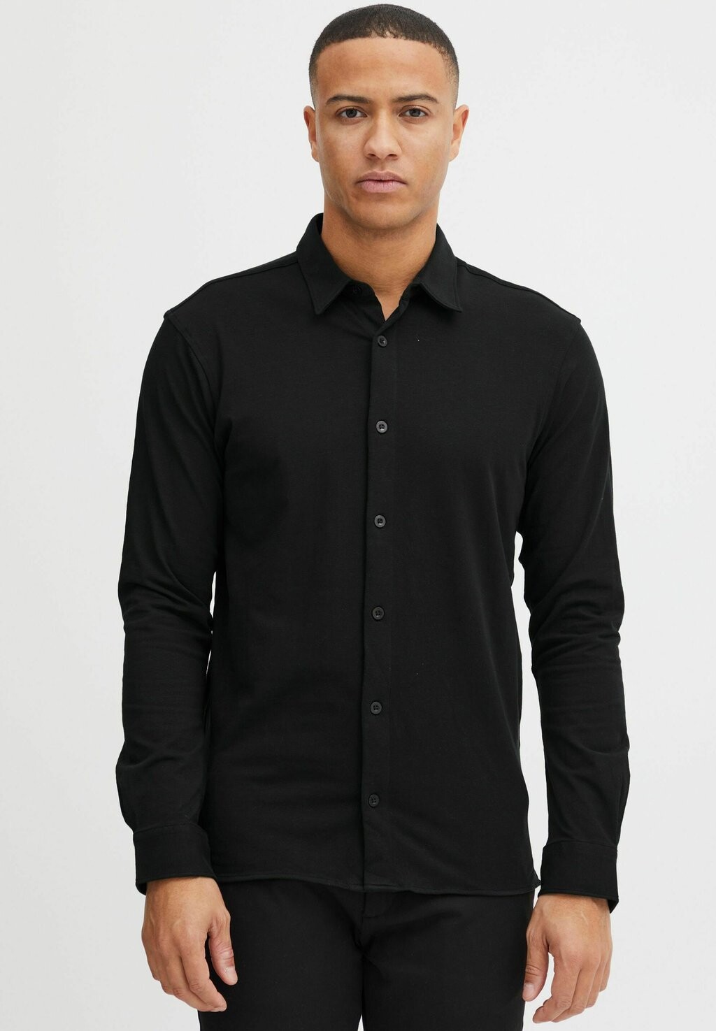 

Рубашка IDPLATON INDICODE JEANS, цвет black