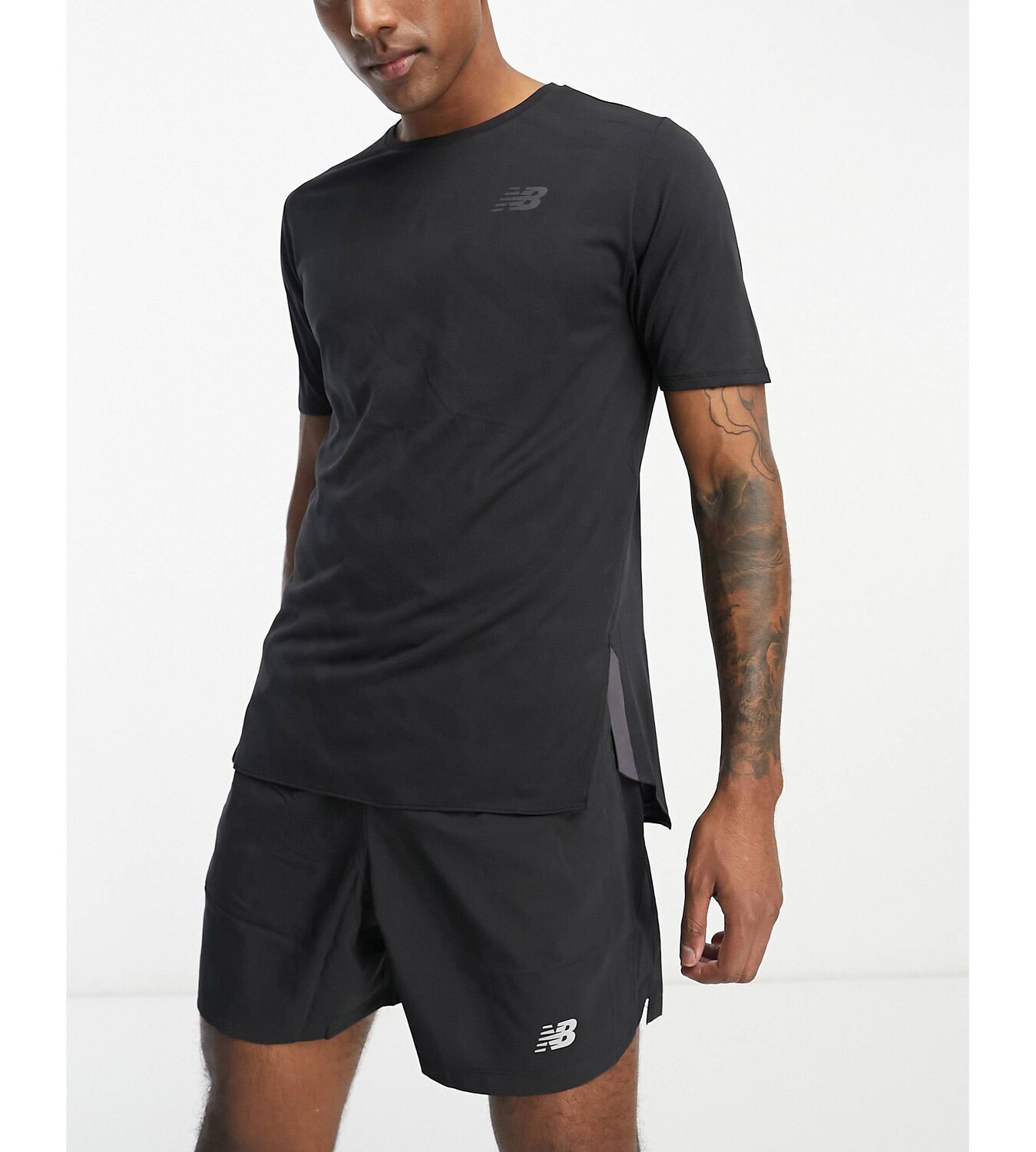 

Черная жаккардовая футболка с коротким рукавом New Balance Q Speed, Черный