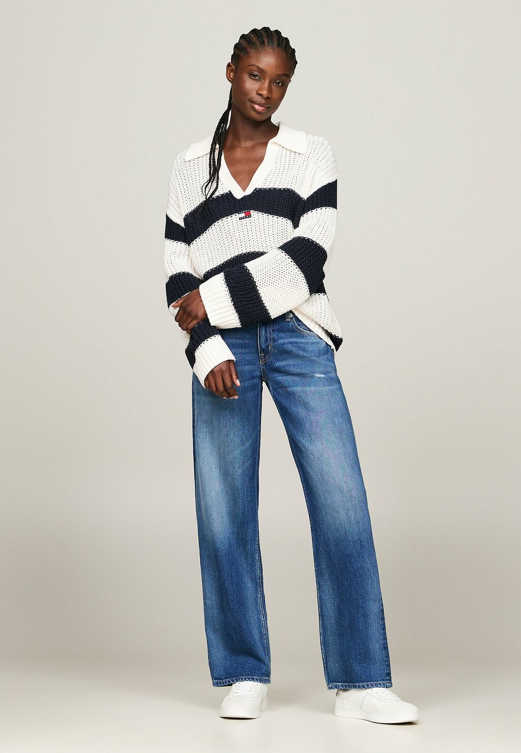 

Джинсы прямого кроя SOPHIE LOW RISE DISTRESSED Tommy Jeans, синий