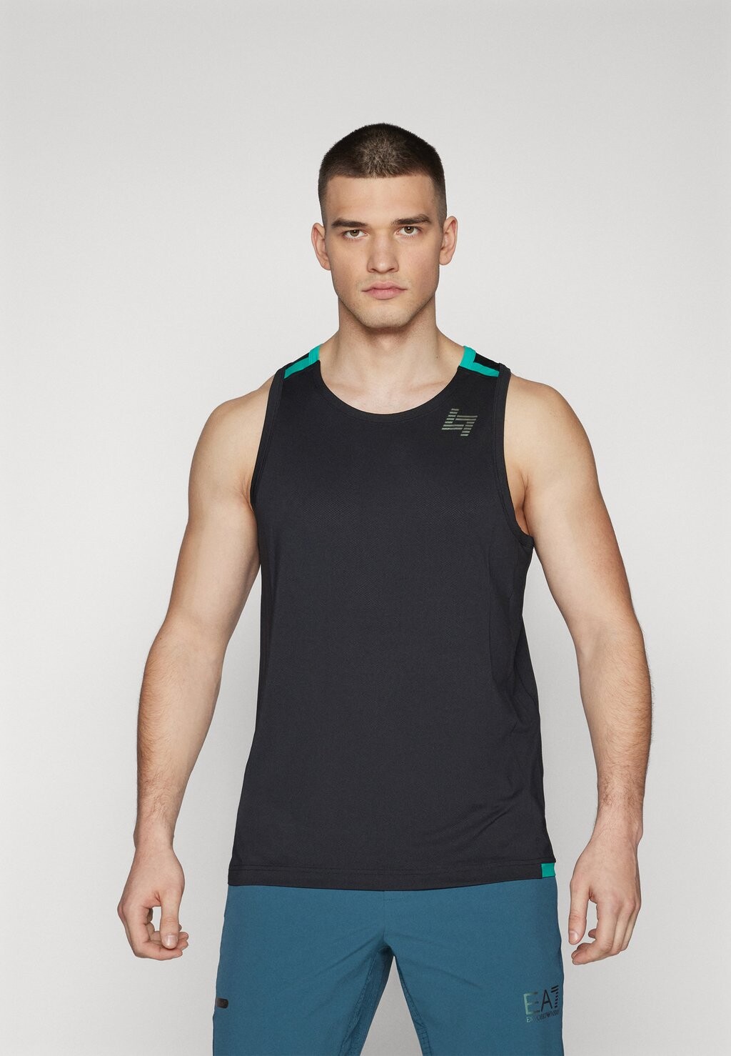 

Топ VENTUS7 PERFORMER TANK EA7 Emporio Armani, цвет black