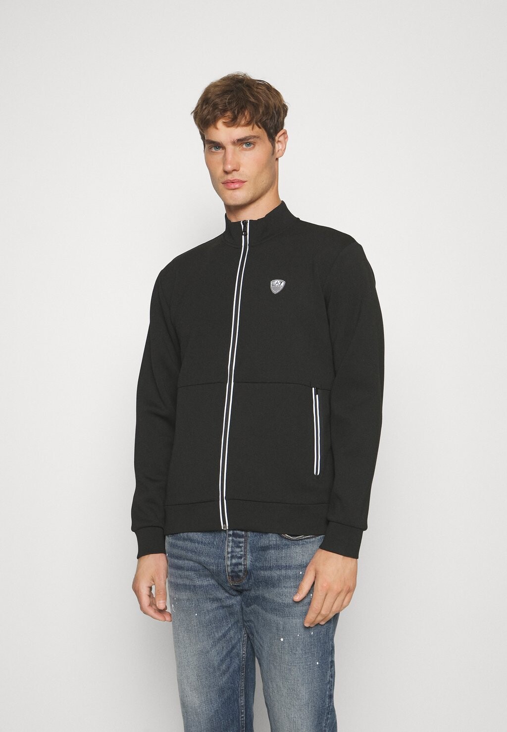 

Толстовка на молнии EA7 Emporio Armani, цвет nero