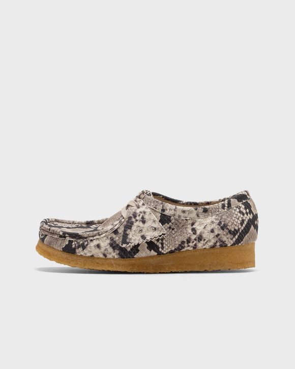 

Туфли Clarks Originals Wallabee, цвет grey snake lea