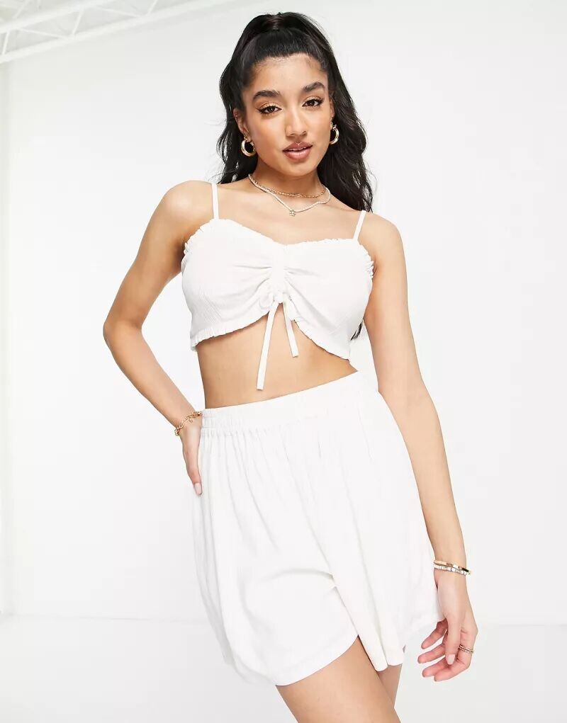 

Шорты Miss Selfridge цвета слоновой кости (входит в комплект)