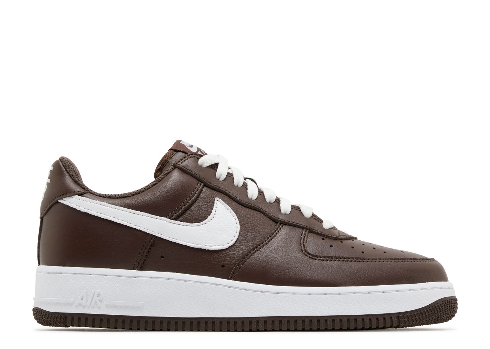 Кроссовки Nike Air Force 1 Low 'Color Of The Month - Chocolate', коричневый original authentic nike air force 1 low mini swoosh men s skateboarding shoes sport outdoor sneakers 2018 new arrival 823511 603