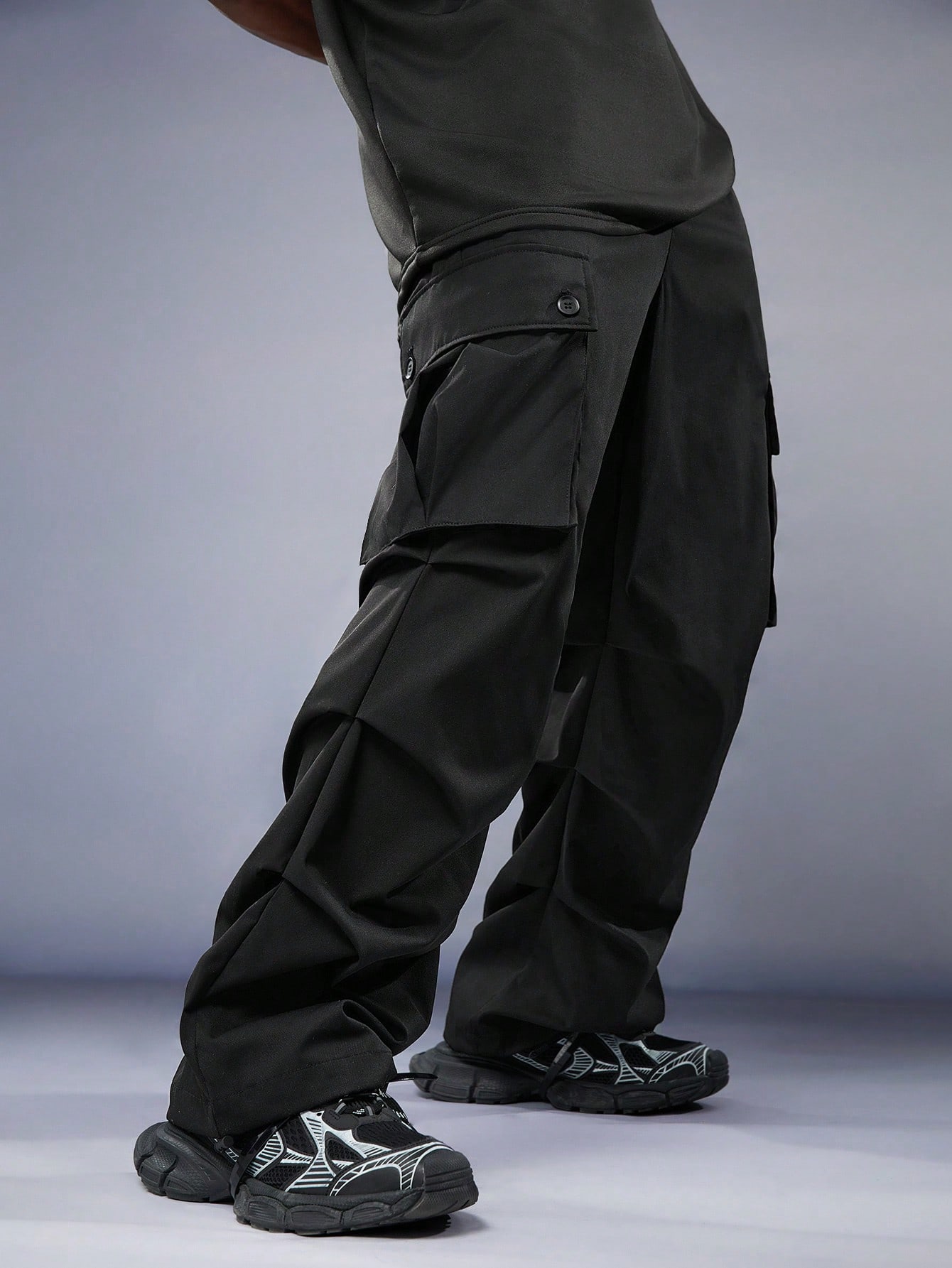 Мужские повседневные тканые брюки в стиле спецодежды Manfinity StreetEZ с несколькими карманами, черный фото