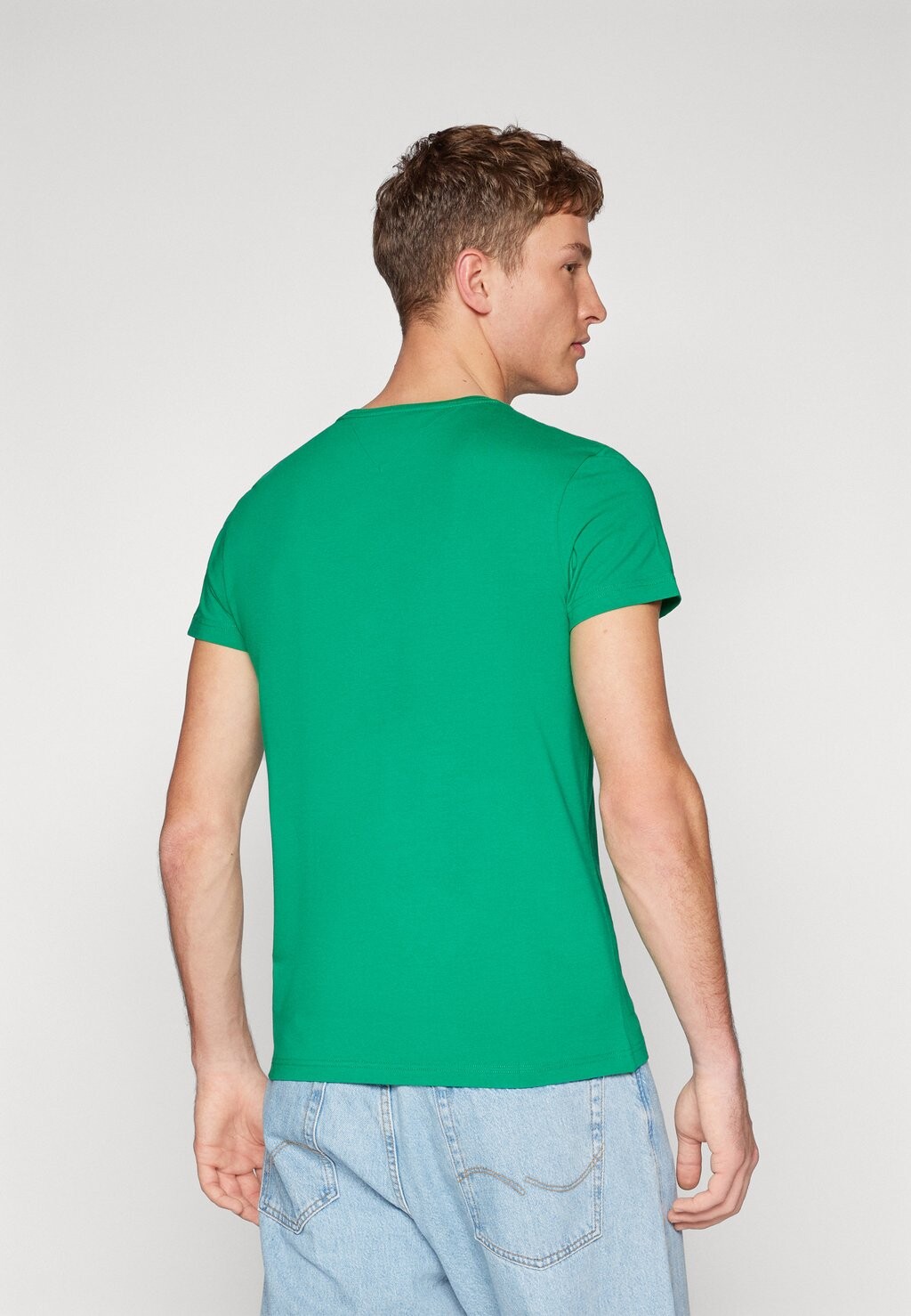 

Базовая футболка SLIM FIT TEE Tommy Hilfiger, зеленый