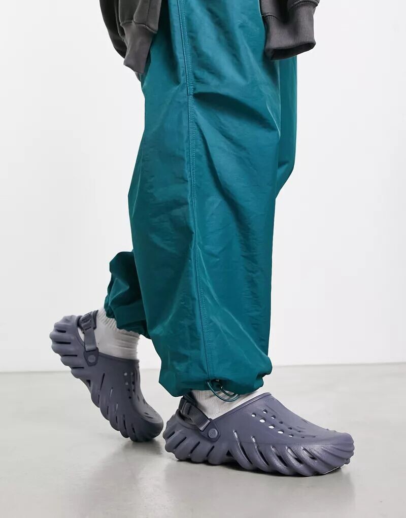 

Синие сабо унисекс Crocs Echo