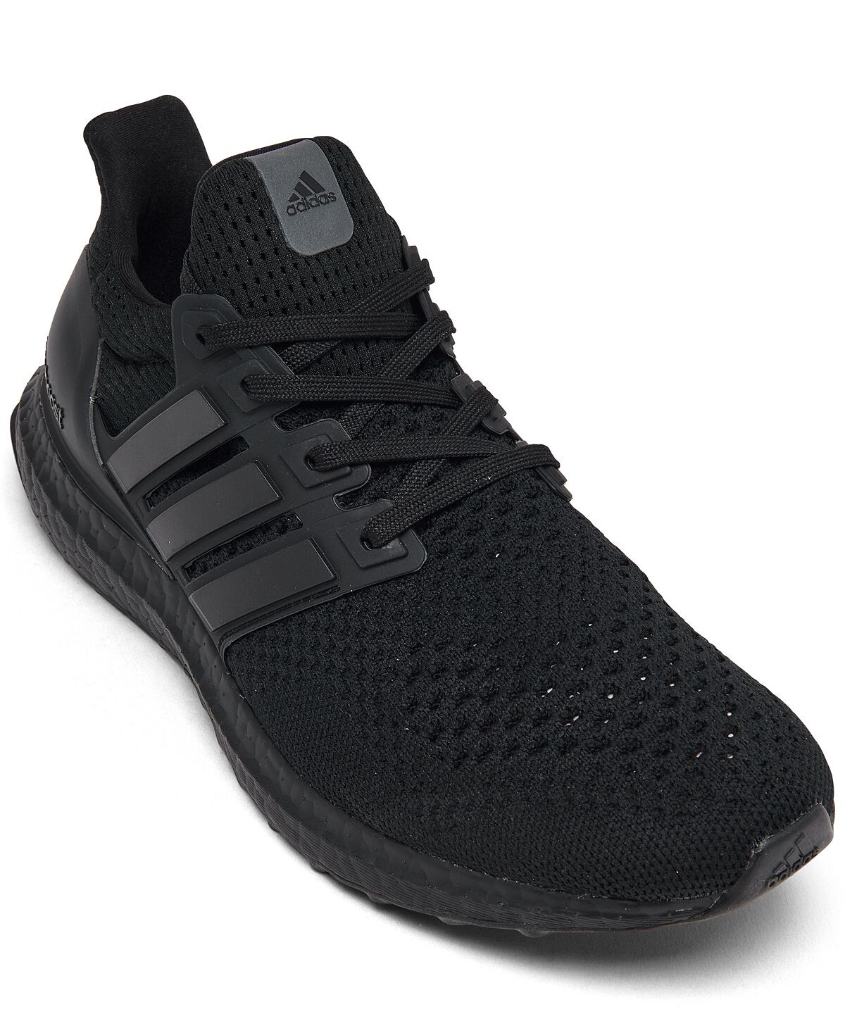 

Женские беговые кроссовки UltraBOOST 1.0 от Finish Line adidas