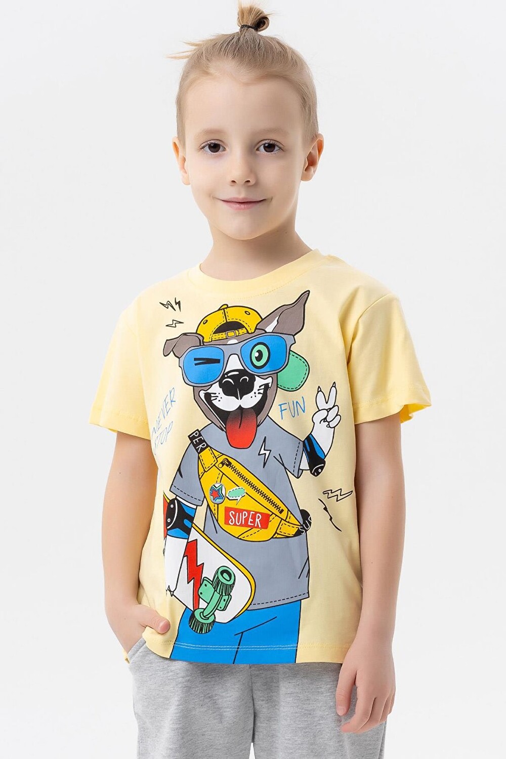 

Футболка для мальчиков Crazy Skater Puppy с принтом желтая (5–10 лет) Breeze