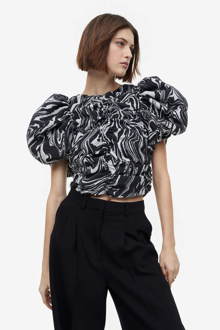 

Блузка с комплектами и рукавами-буфами H&M, черный
