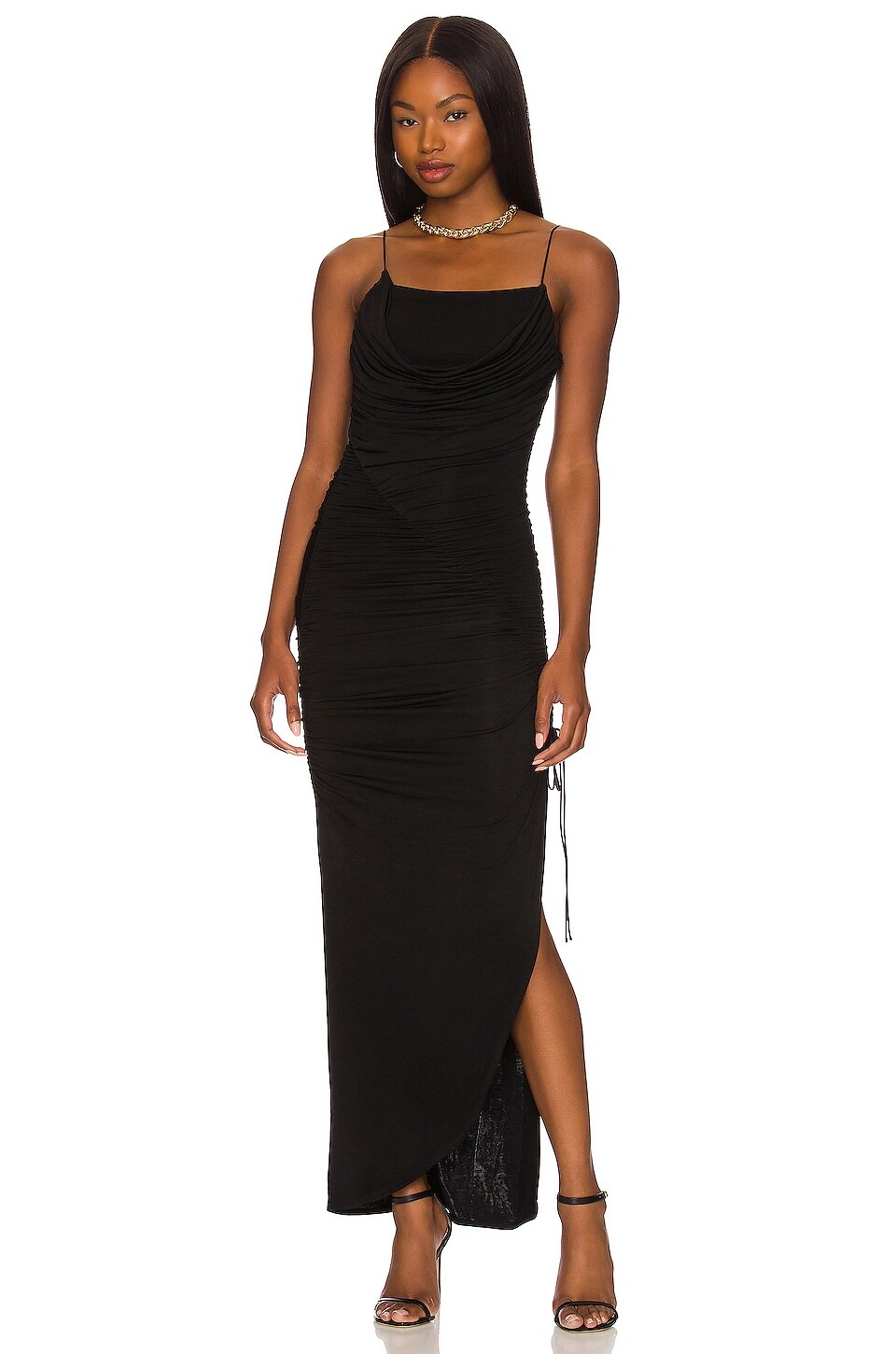 

Платье миди Alice + Olivia Lux Ruched, черный