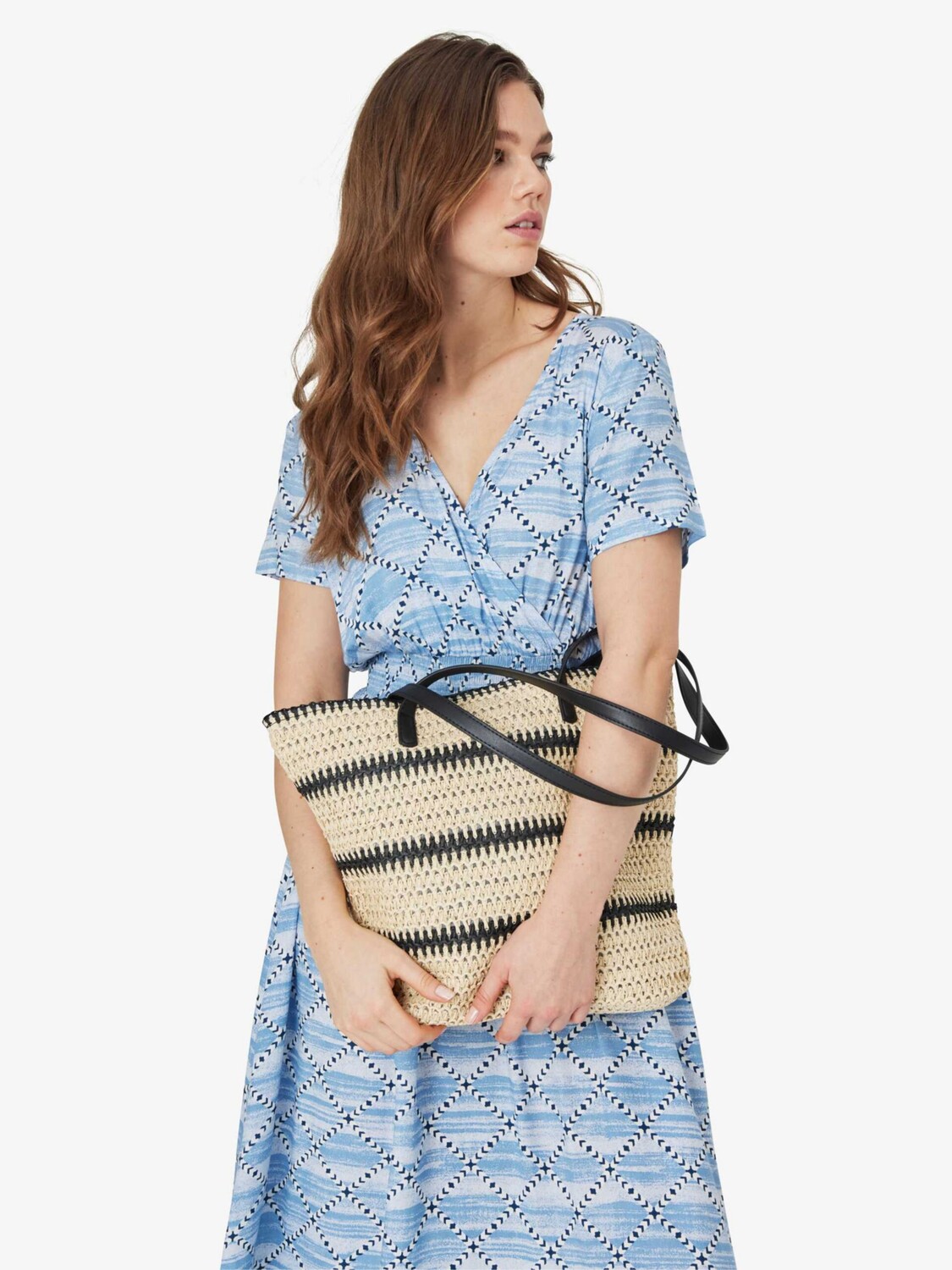 

Несделанная пляжная сумка Copenhagen Laia Stripe, Art Black/Sand