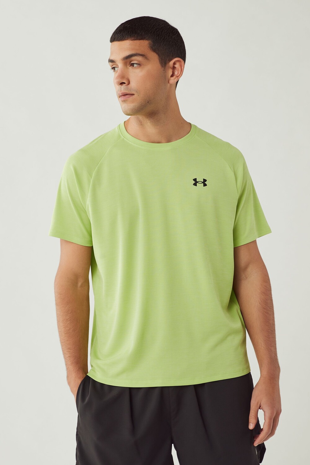 

Футболка с фактурной текстурой Under Armour, зеленый