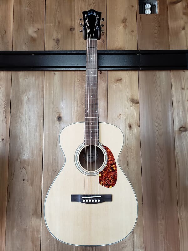

Акустическая гитара Guild Westerly Collection M-240E Natural