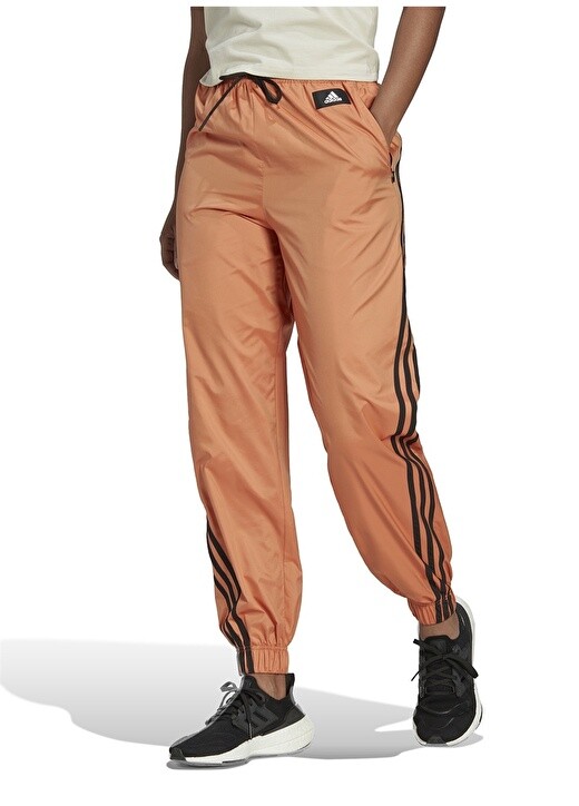 

Нормальные женские спортивные штаны Adidas