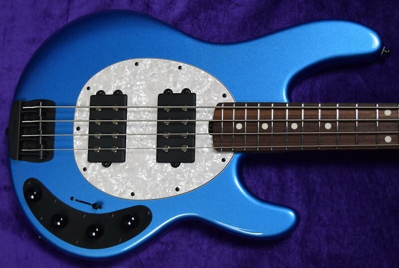 

Басс гитара Ernie Ball Music Man StingRay 4 HH Special, Speed Blue / Rosewood