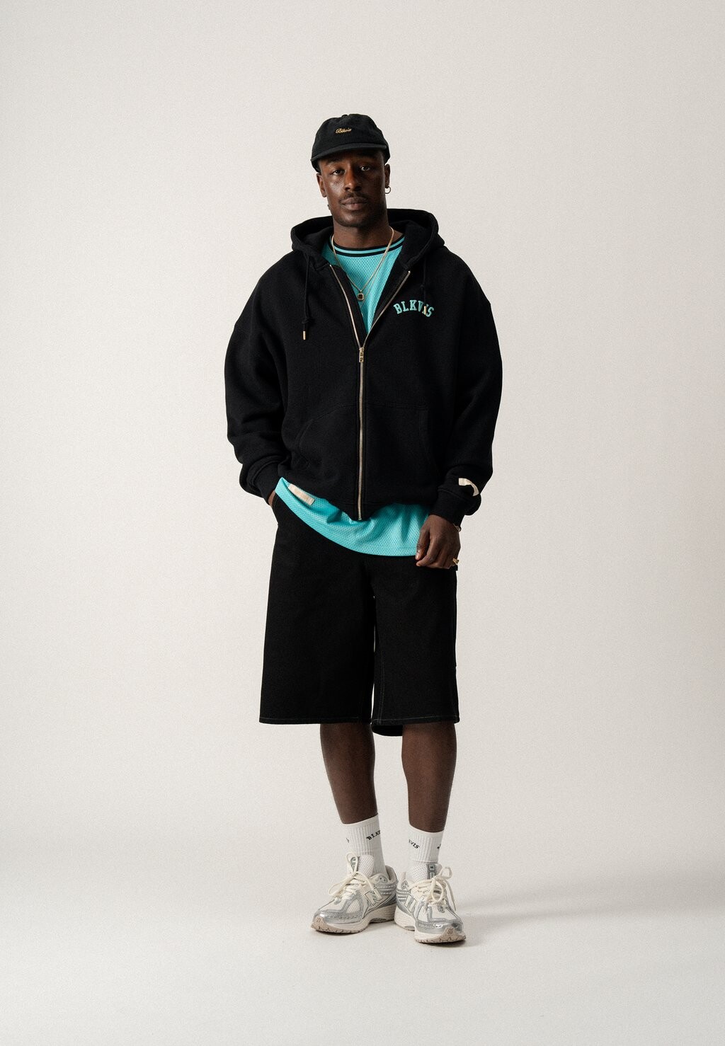 

Свитер на молнии Logo Zip Unisex BLKVIS, черный