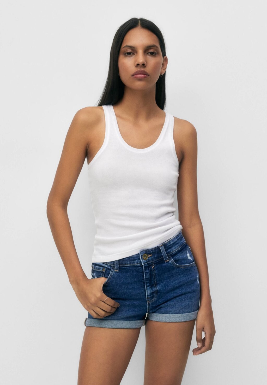 

Джинсовые шорты PULL&BEAR, синий