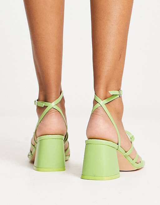 

Мятные босоножки на среднем каблуке Public Desire Wide Fit Dayla