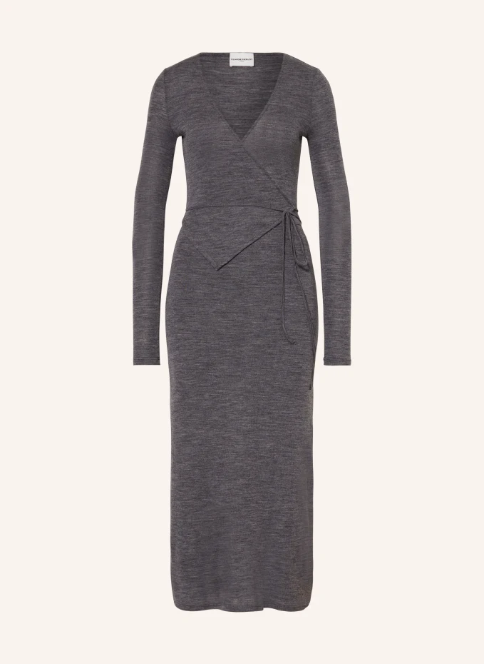 

Трикотажное платье Claudie Pierlot, серый