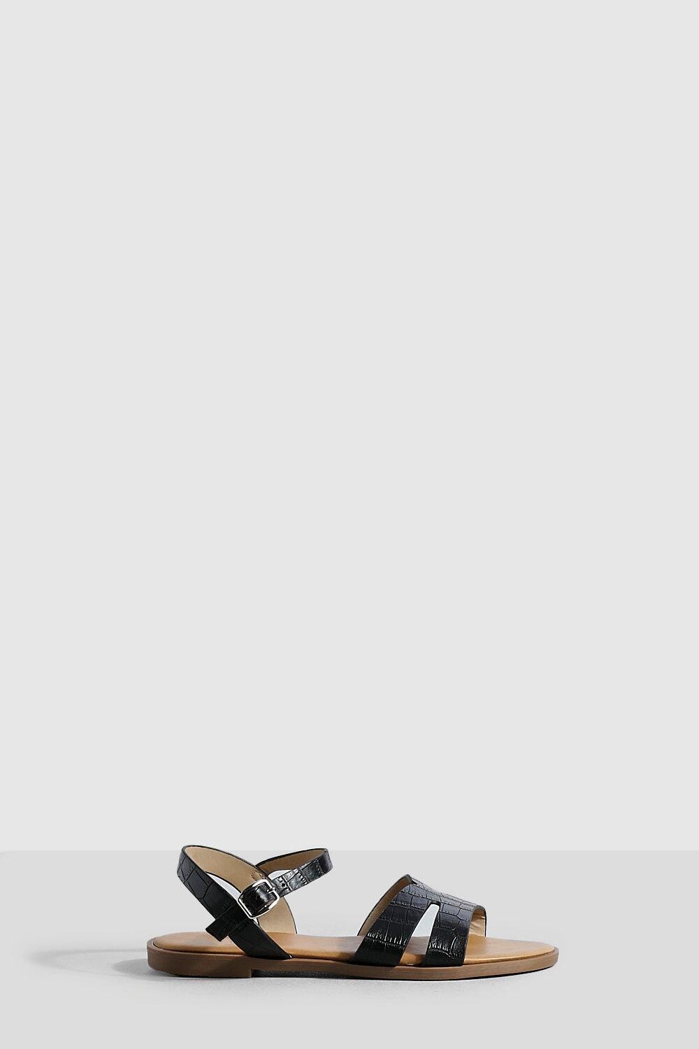 

Сандалии на плоской плоской плоскости croc 2 part Boohoo, черный