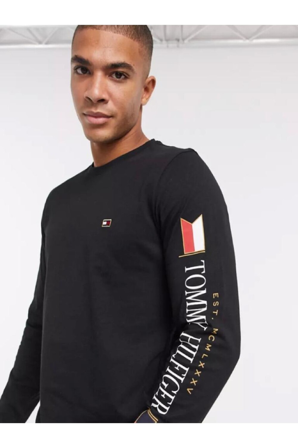

Толстовка Tommy Hilfiger, черный