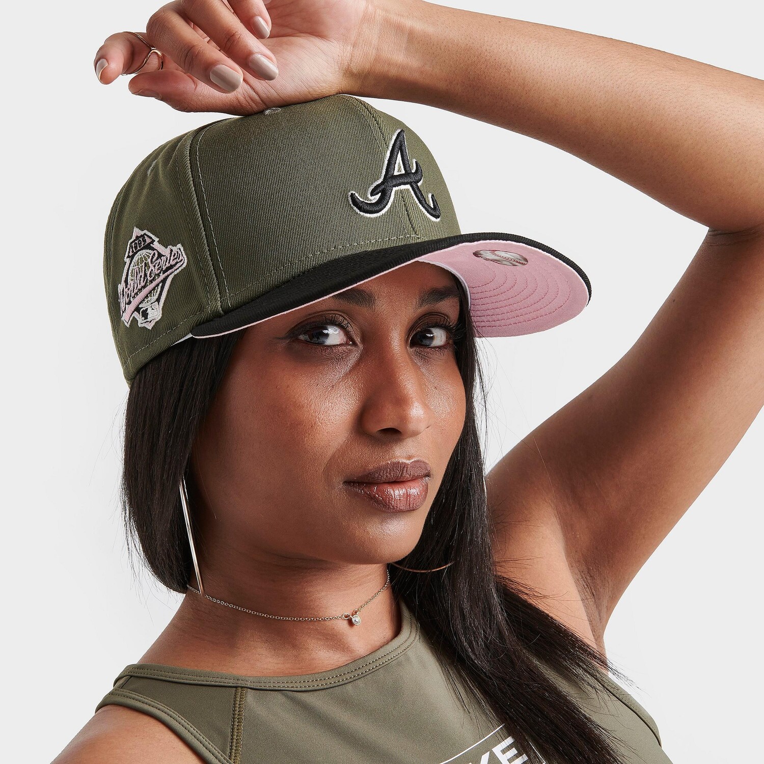 

Кепка New Era Atlanta Braves MLB Olive 9FIFTY Snapback, зеленый